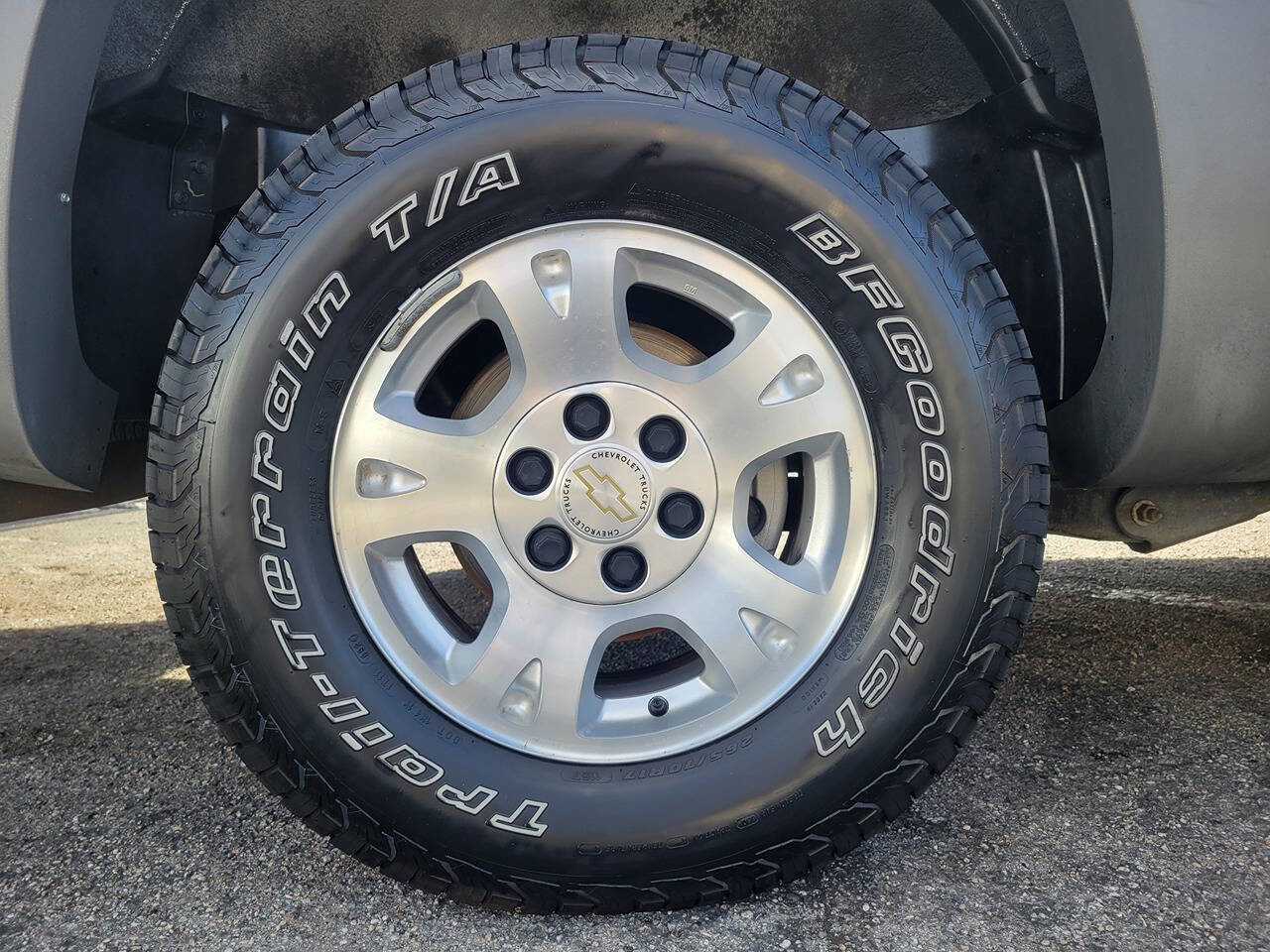 Used 2002 Chevrolet Avalanche 2WD image 13