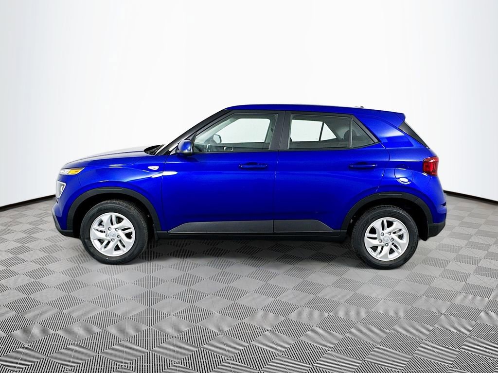 New 2026 Hyundai Venue SE image 8