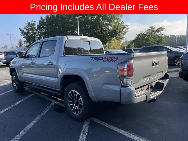 Used 2020 Toyota Tacoma TRD Sport AWD/4WD image 4