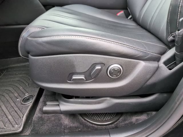 Used 2024 Genesis GV80 2.5T AWD/4WD image 13