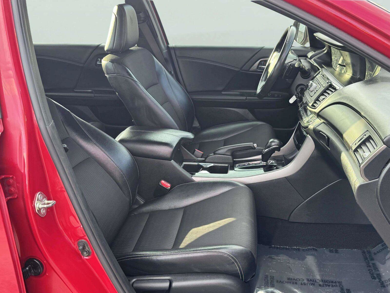 Used 2016 Honda Accord Sport image 37