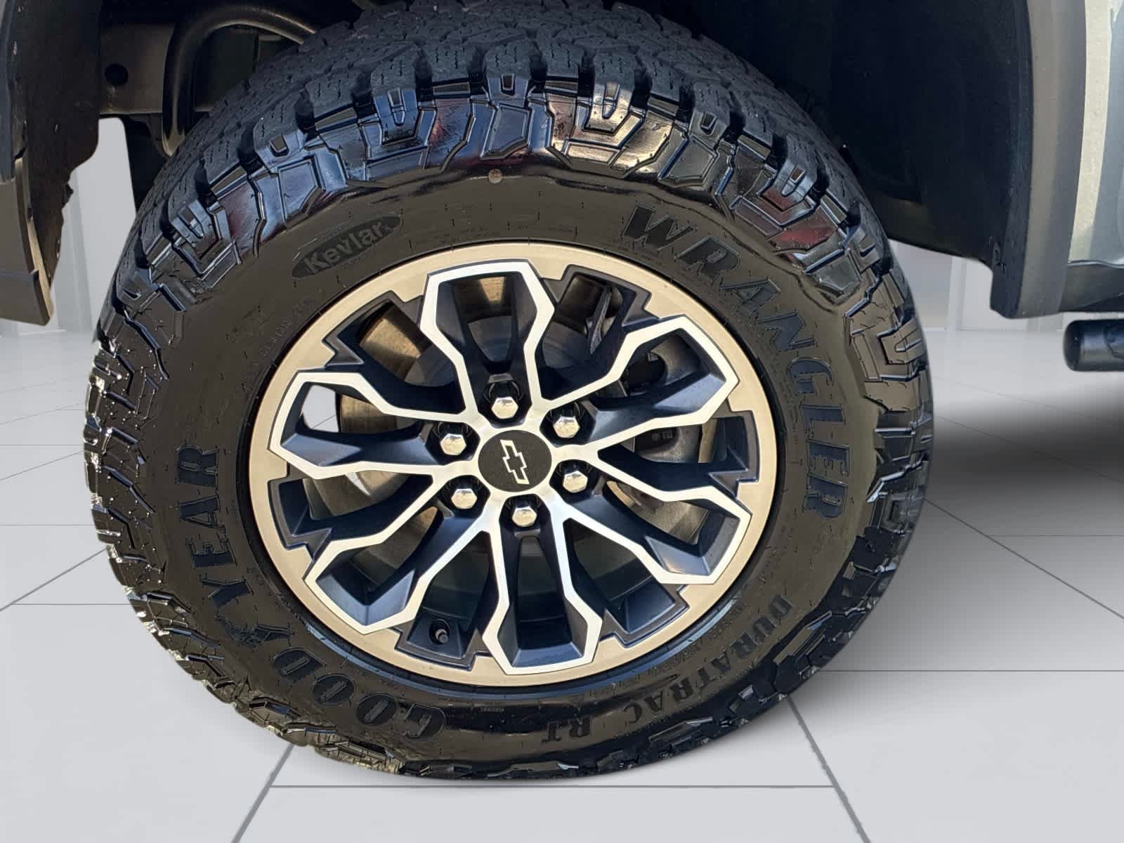 Used 2022 Chevrolet Colorado ZR2 AWD/4WD image 12