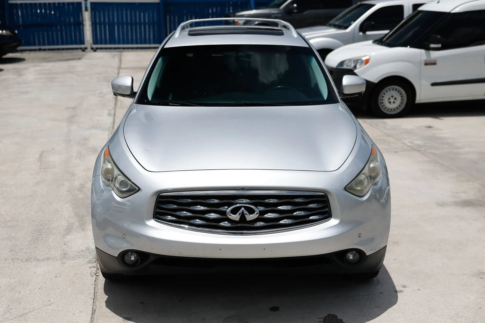 Used 2011 INFINITI FX35 2WD w/ Premium Pkg image 10