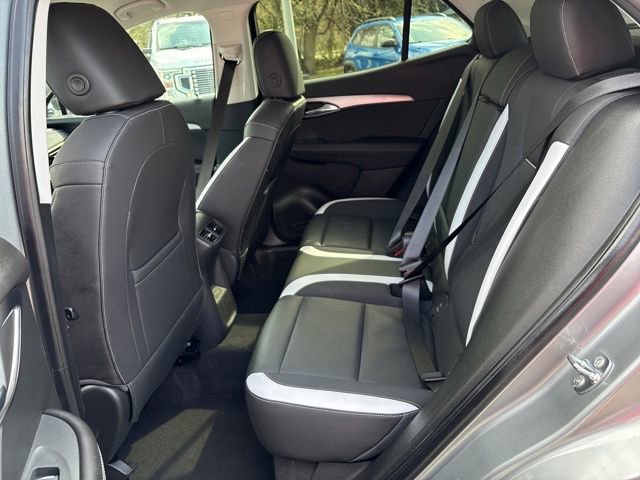 Used 2025 Buick Envision Sport Touring image 22