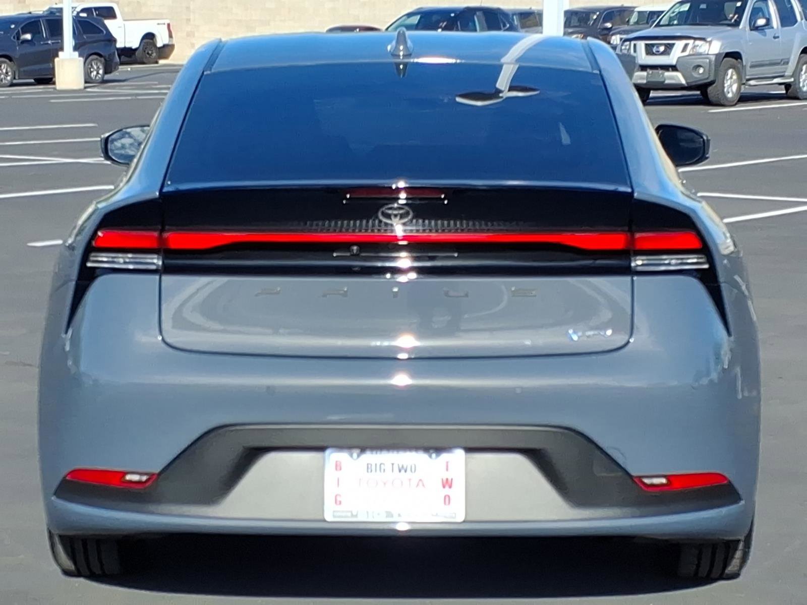 Used 2024 Toyota Prius LE image 5