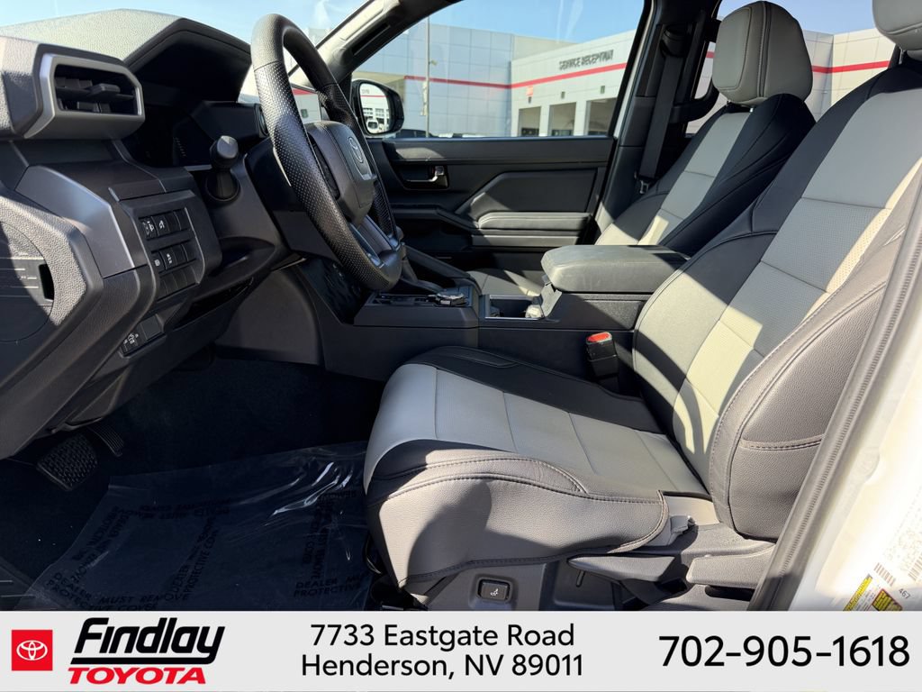 Certified 2024 Toyota Tacoma SR5 AWD/4WD image 6