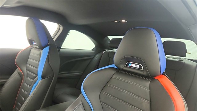 Used 2024 BMW M2 w/ Lighting Package image 29
