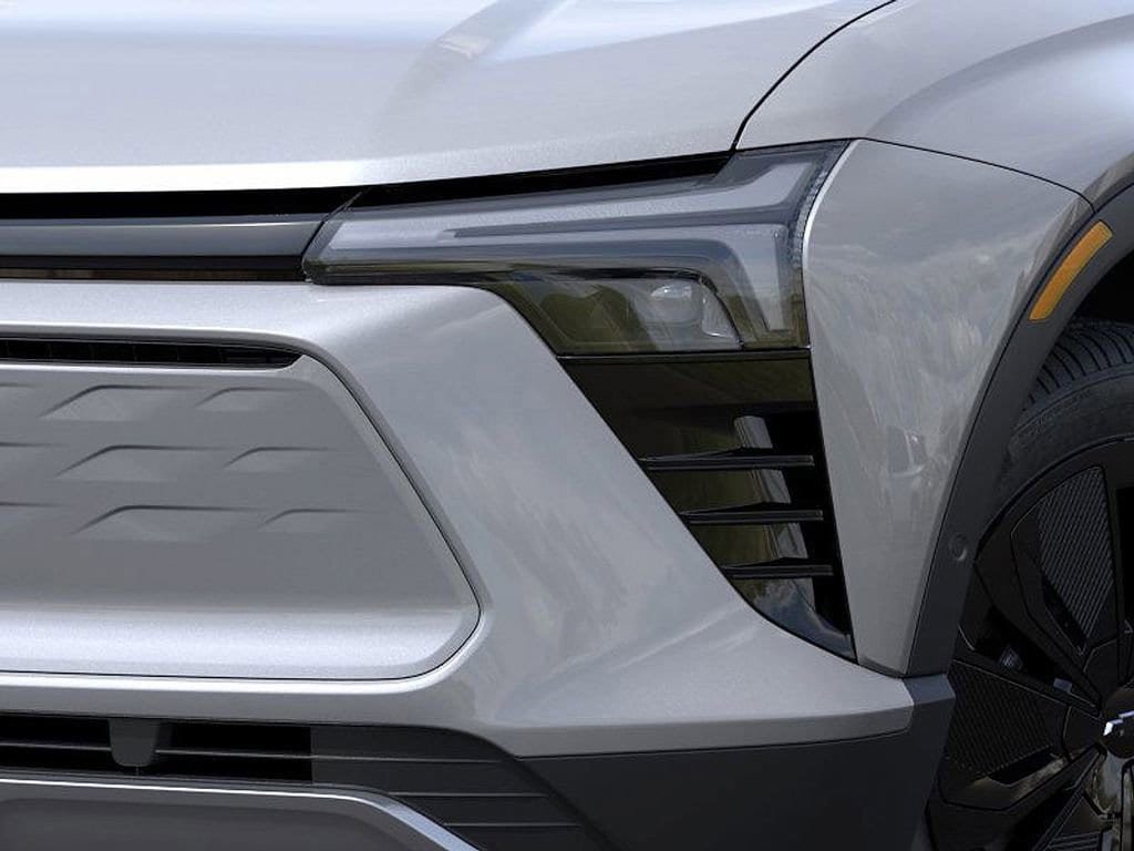 New 2026 Chevrolet Blazer EV LT image 10