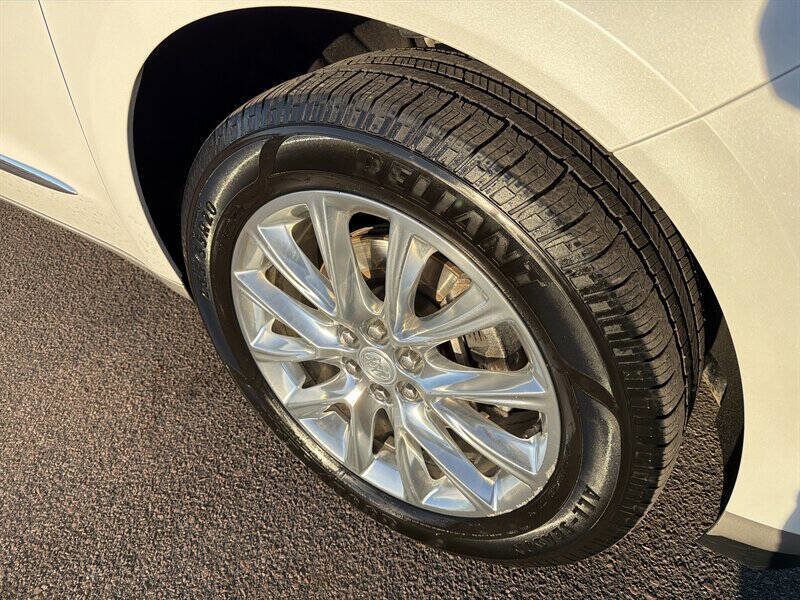 Used 2019 Buick Enclave Premium w/ Experience Buick Package AWD/4WD image 10