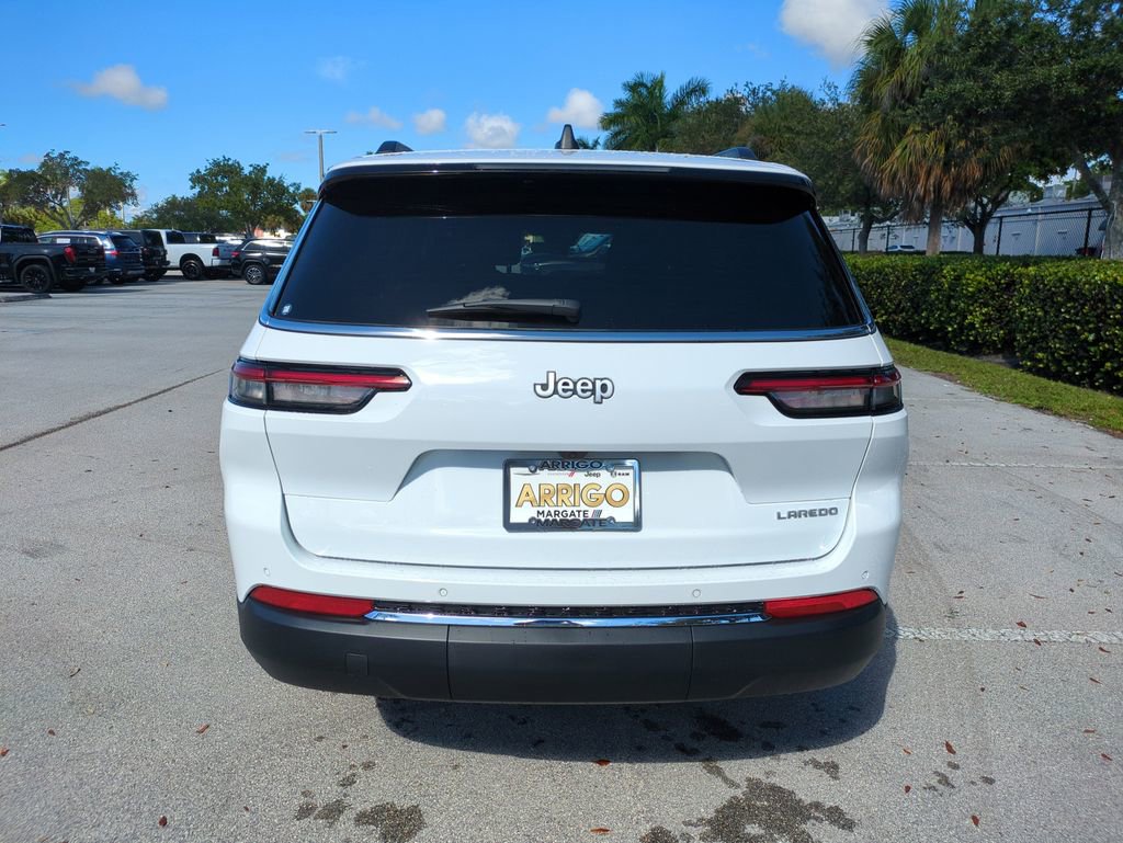 New 2025 Jeep Grand Cherokee L Laredo image 6