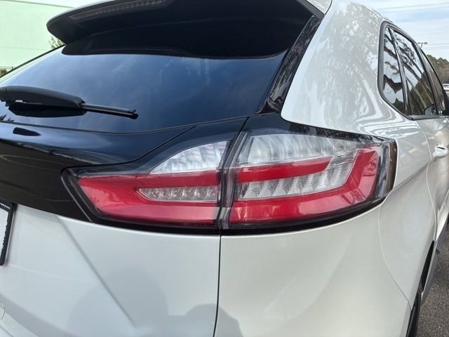 Used 2023 Ford Edge ST-Line image 14