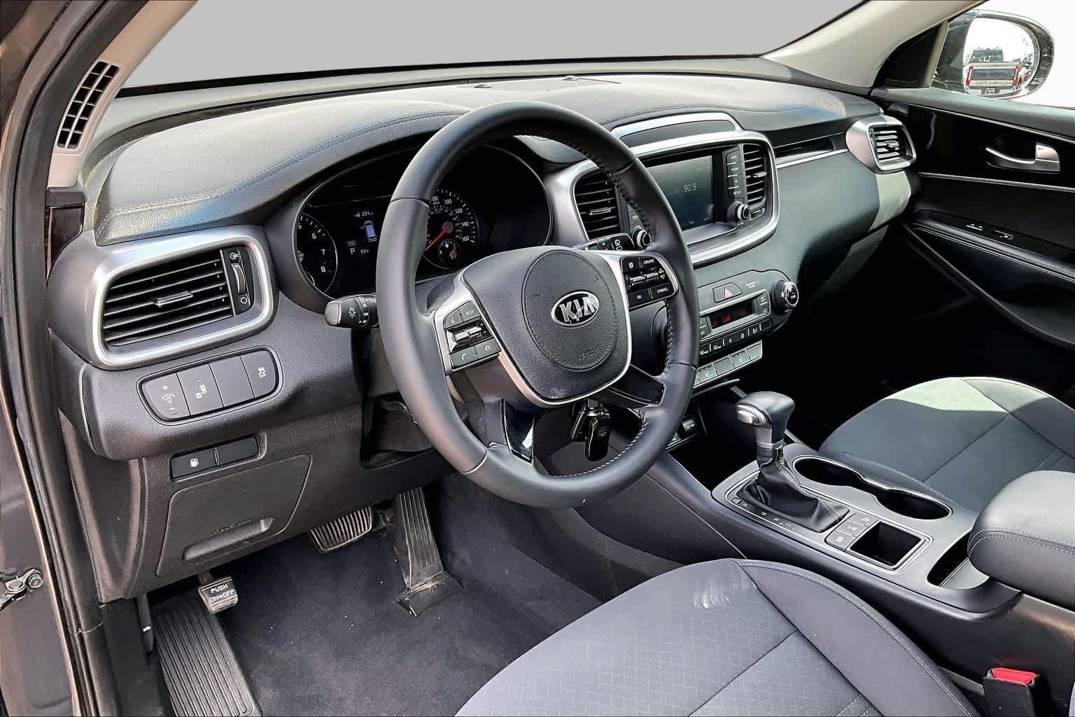 Used 2019 Kia Sorento S AWD/4WD image 18
