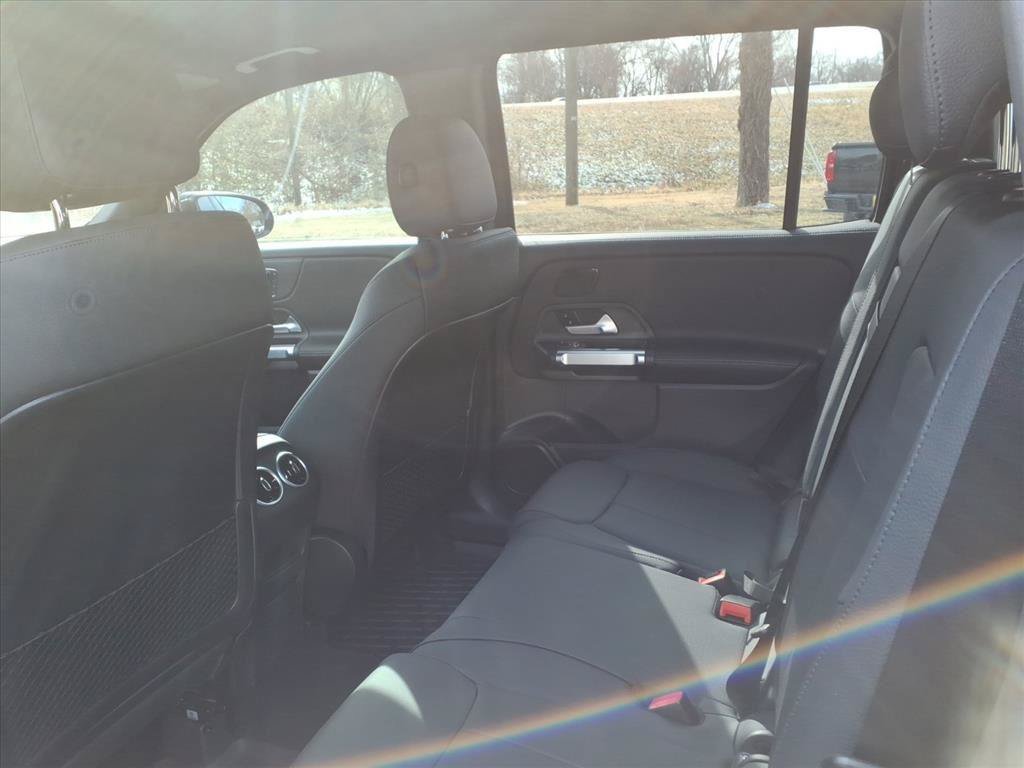 New 2026 Mercedes-Benz GLB 250 4MATIC image 23