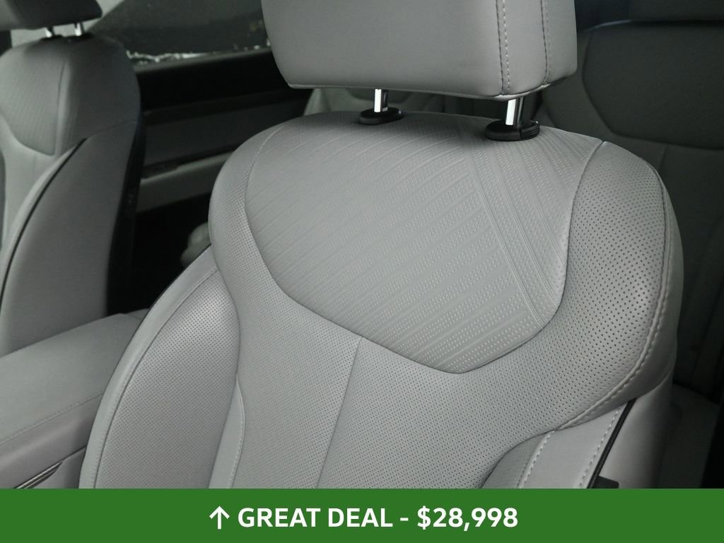 Used 2024 Hyundai Palisade SEL image 21