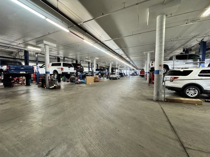 New 2024 Ford Escape PHEV w/ PHEV Premium Package image 29