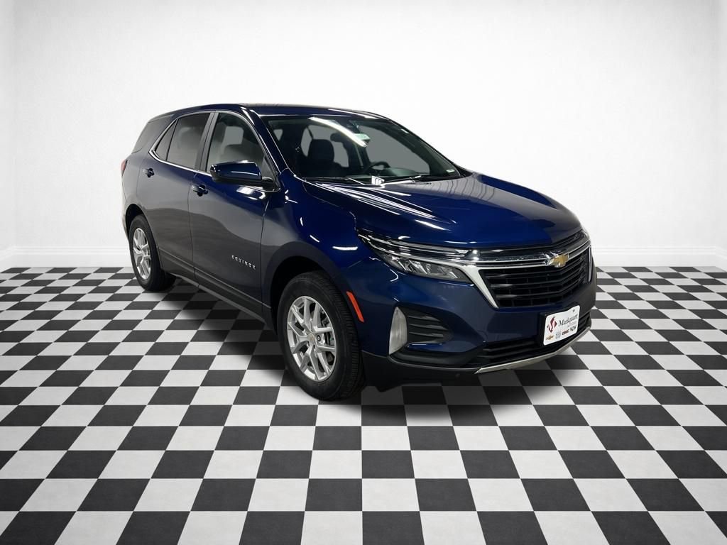 Certified 2023 Chevrolet Equinox LT w/ LPO, Floor Liner Package AWD/4WD image 1