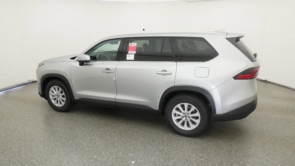 New 2026 Toyota Grand Highlander XLE image 4