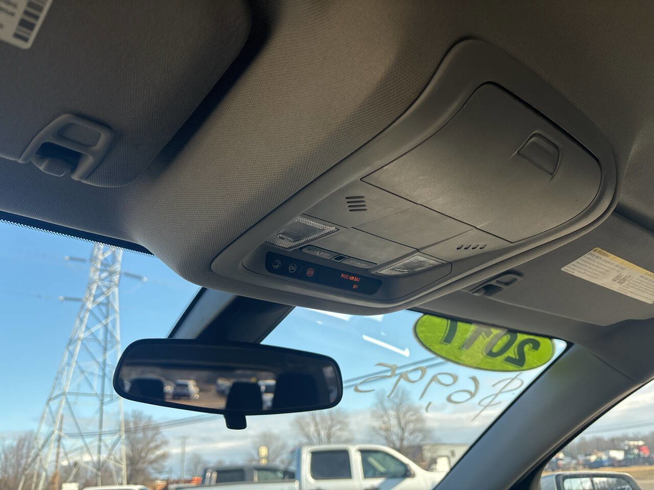 Used 2017 GMC Acadia SLE w/ LPO, Floor Liner Package image 24