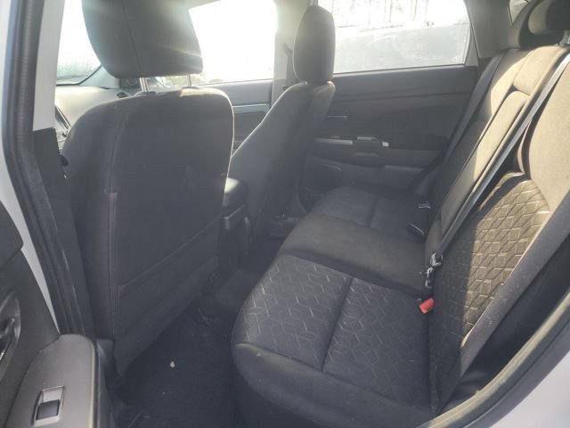 Used 2021 Mitsubishi Outlander Sport SE FWD image 12