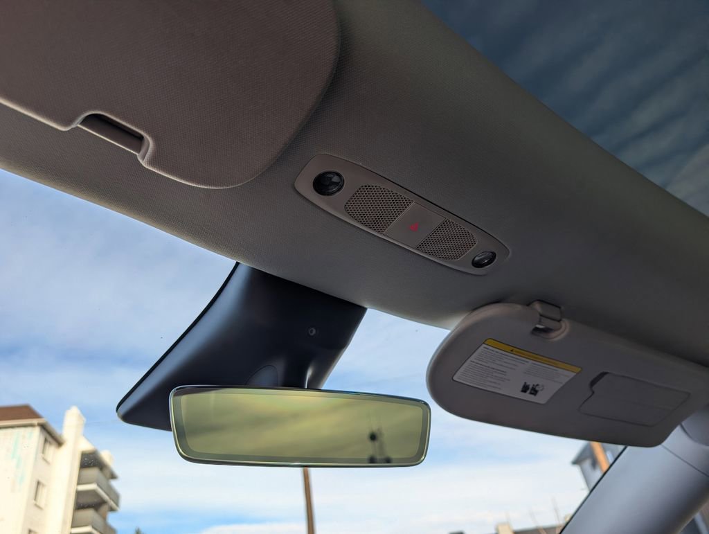 Used 2023 Tesla Model Y Performance image 26