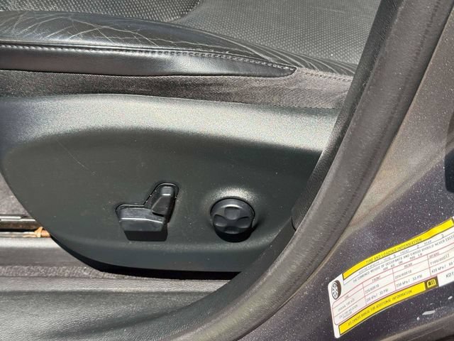 Used 2019 Jeep Cherokee Limited AWD/4WD image 18