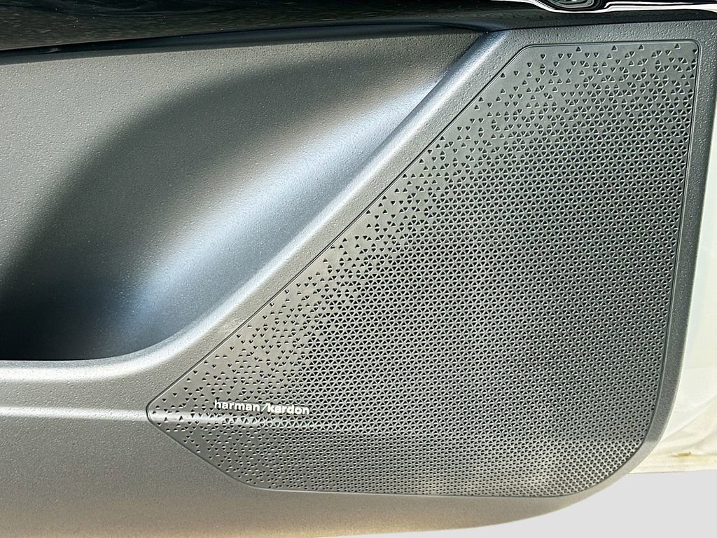 New 2026 Kia Niro SX Touring image 19