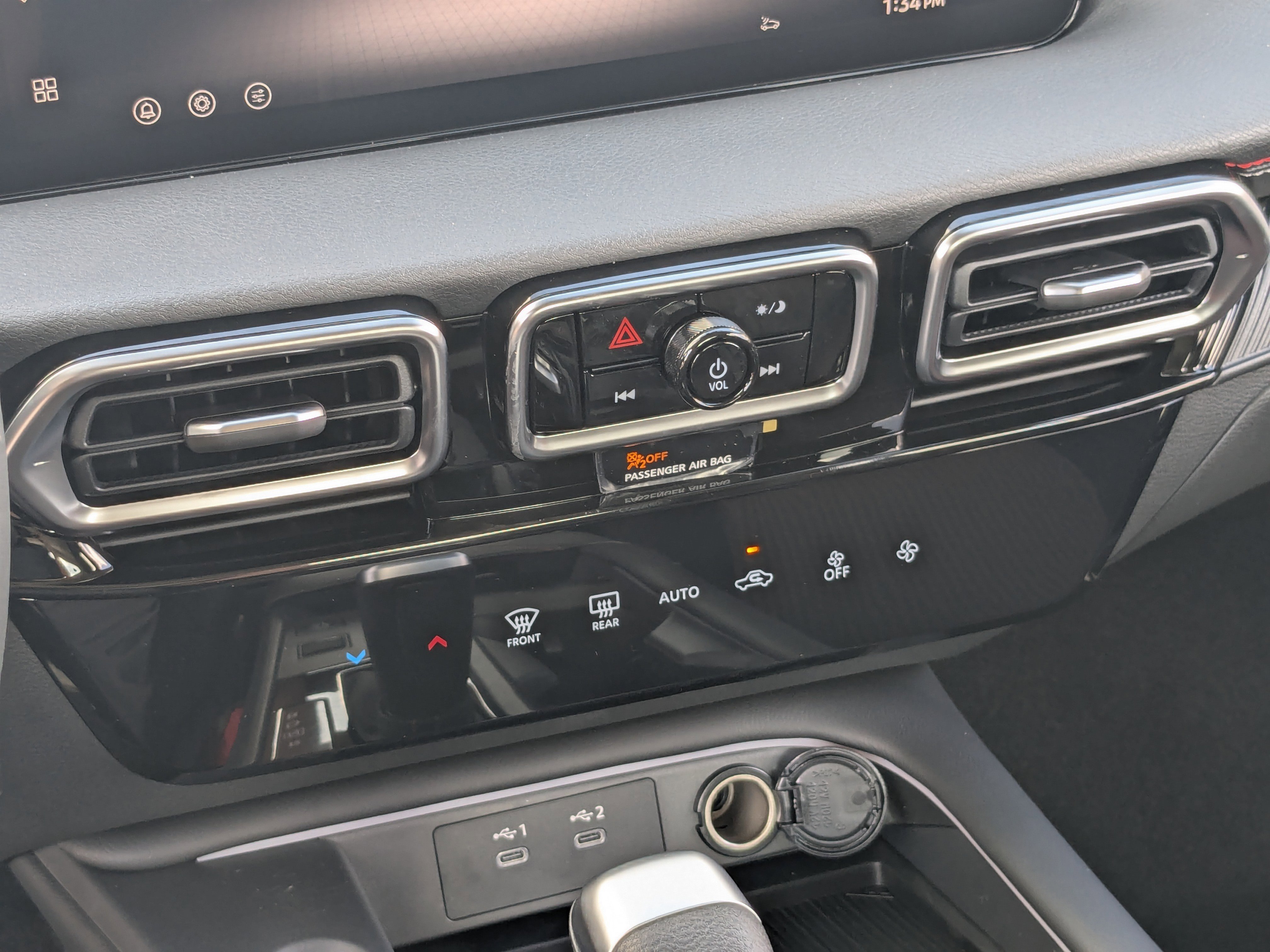 New 2026 Nissan Sentra SR FWD image 15
