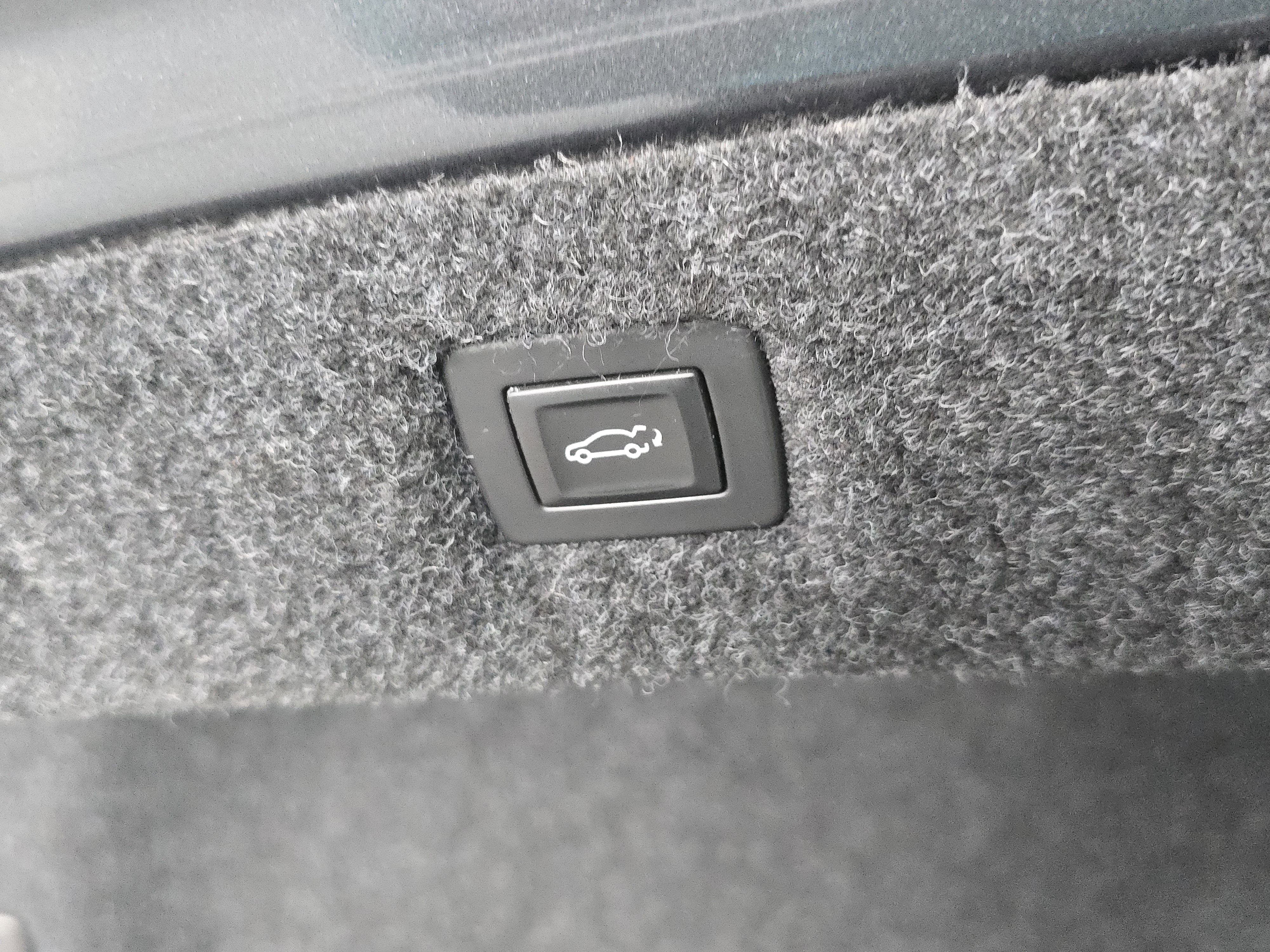 Used 2016 Cadillac CT6 Luxury image 28