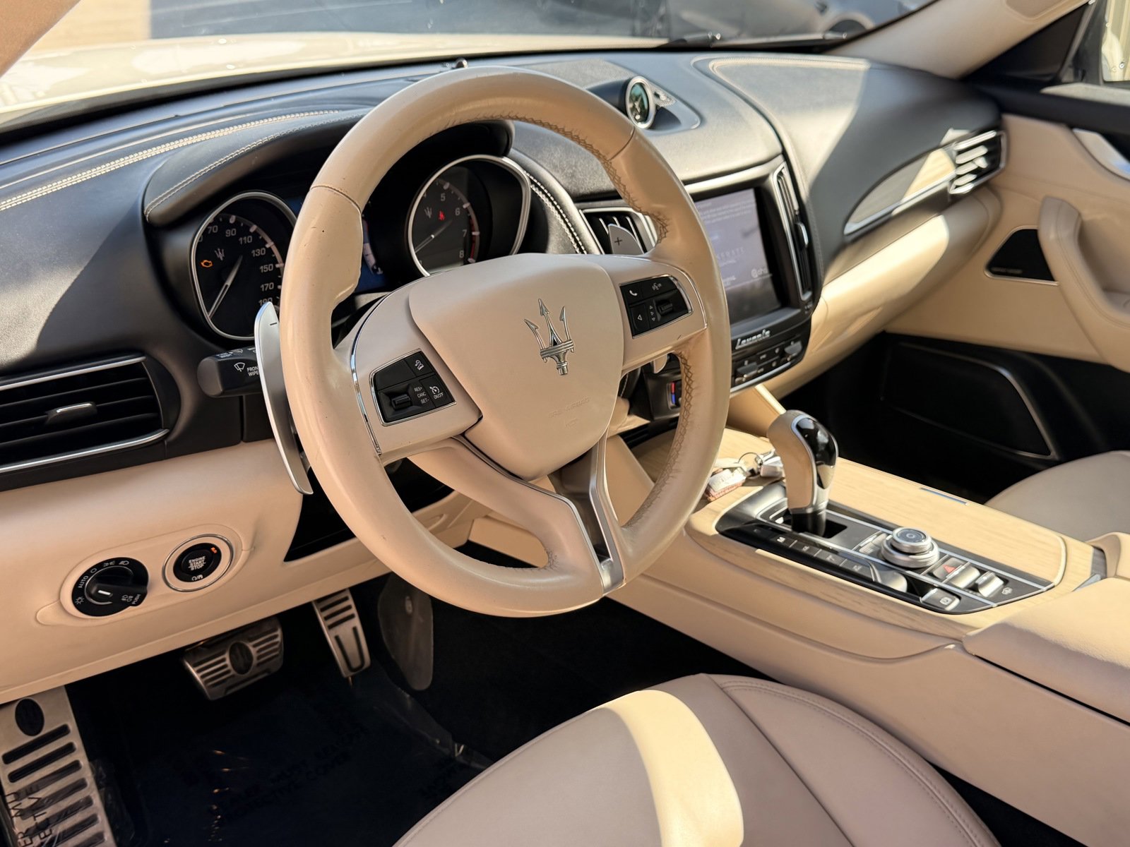 Used 2017 Maserati Levante S AWD/4WD image 14