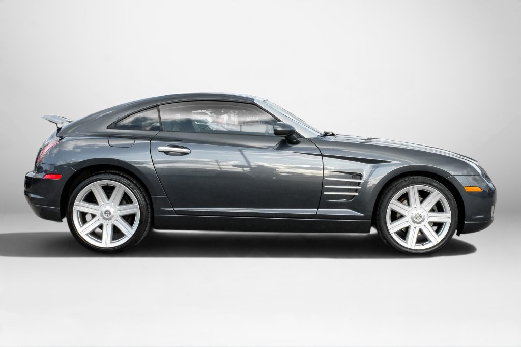 Used 2006 Chrysler Crossfire Limited RWD image 5