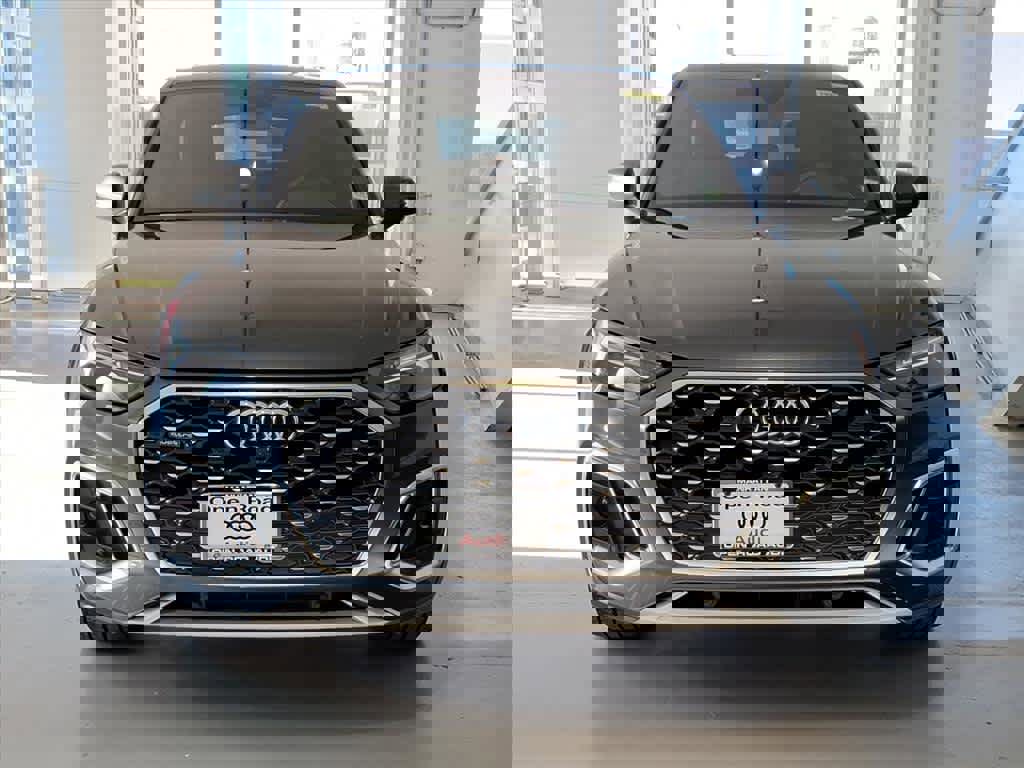 Certified 2024 Audi Q5 2.0T Premium Plus image 2