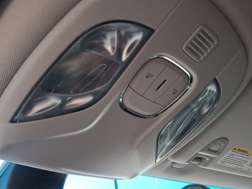 Used 2021 Jeep Compass Latitude image 31