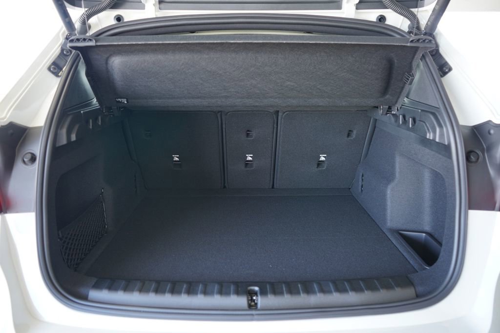 Used 2025 BMW X1 xDrive28i w/ Technology Package image 21