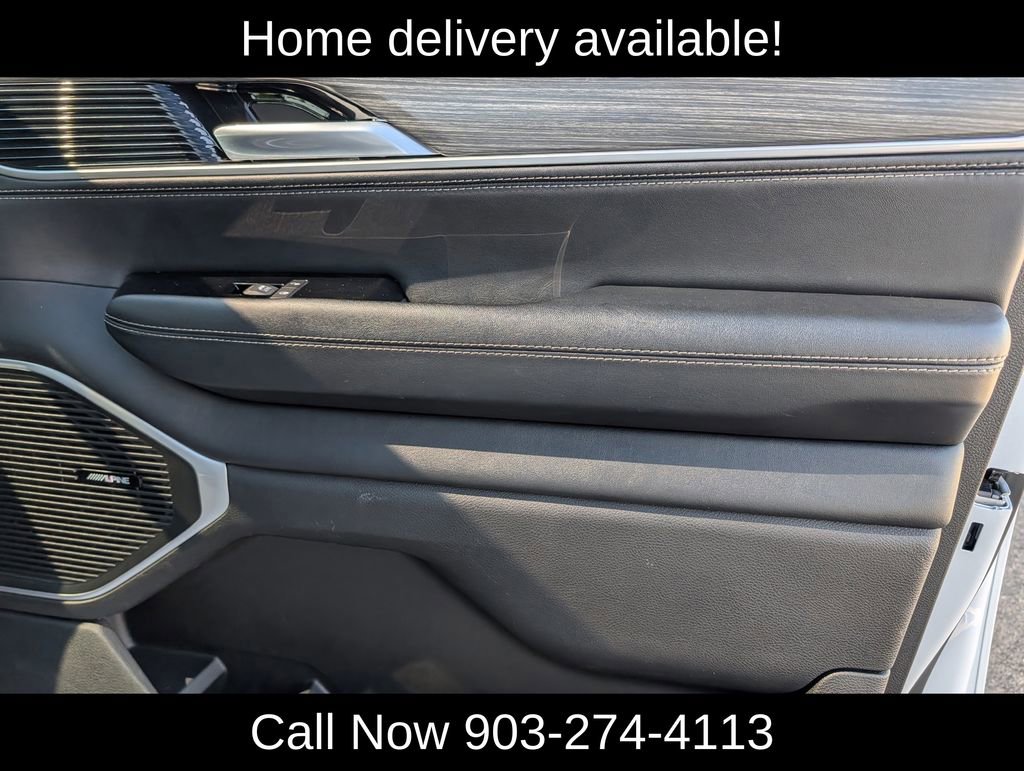 Used 2024 Jeep Wagoneer L Series II w/ Flexible Seating Group image 36