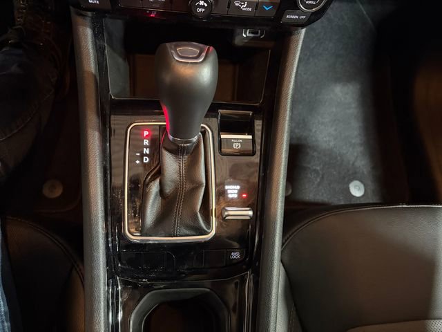 Used 2022 Jeep Compass Limited image 23