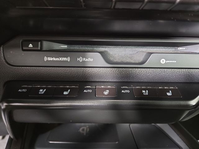 Used 2022 Lexus UX 250h w/ Premium Package image 29