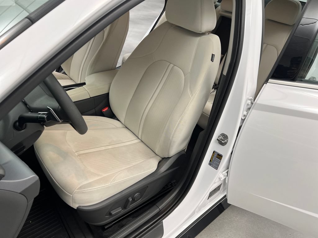 Used 2025 Hyundai Sonata SEL FWD image 11