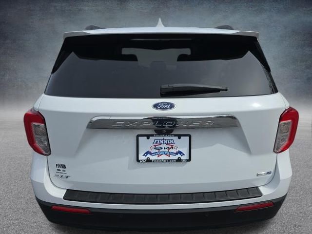Used 2020 Ford Explorer XLT AWD/4WD image 14