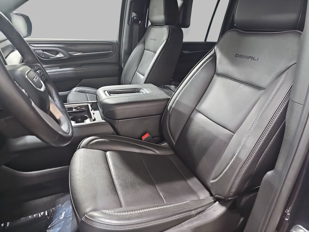 Certified 2024 GMC Yukon XL Denali w/ Advanced Technology Package AWD/4WD image 21