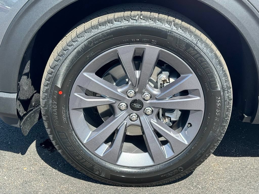 New 2026 Ford Explorer Active w/ Active Comfort Package AWD/4WD image 44