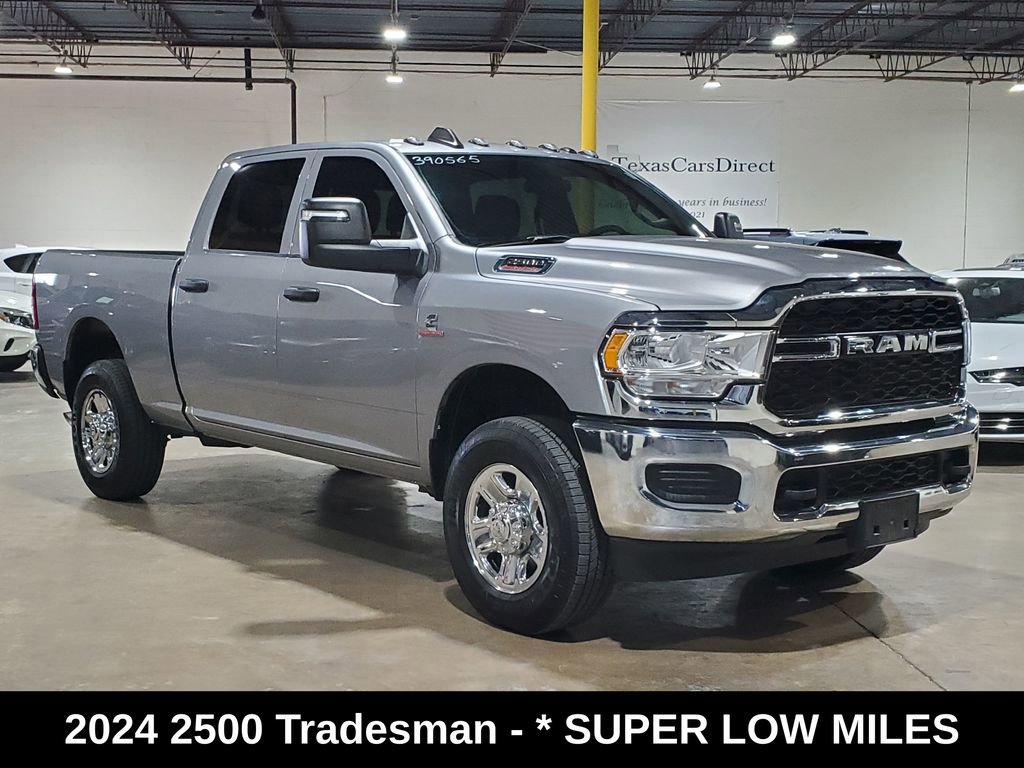 Used 2024 RAM 2500 Tradesman w/ Chrome Appearance Group image 3