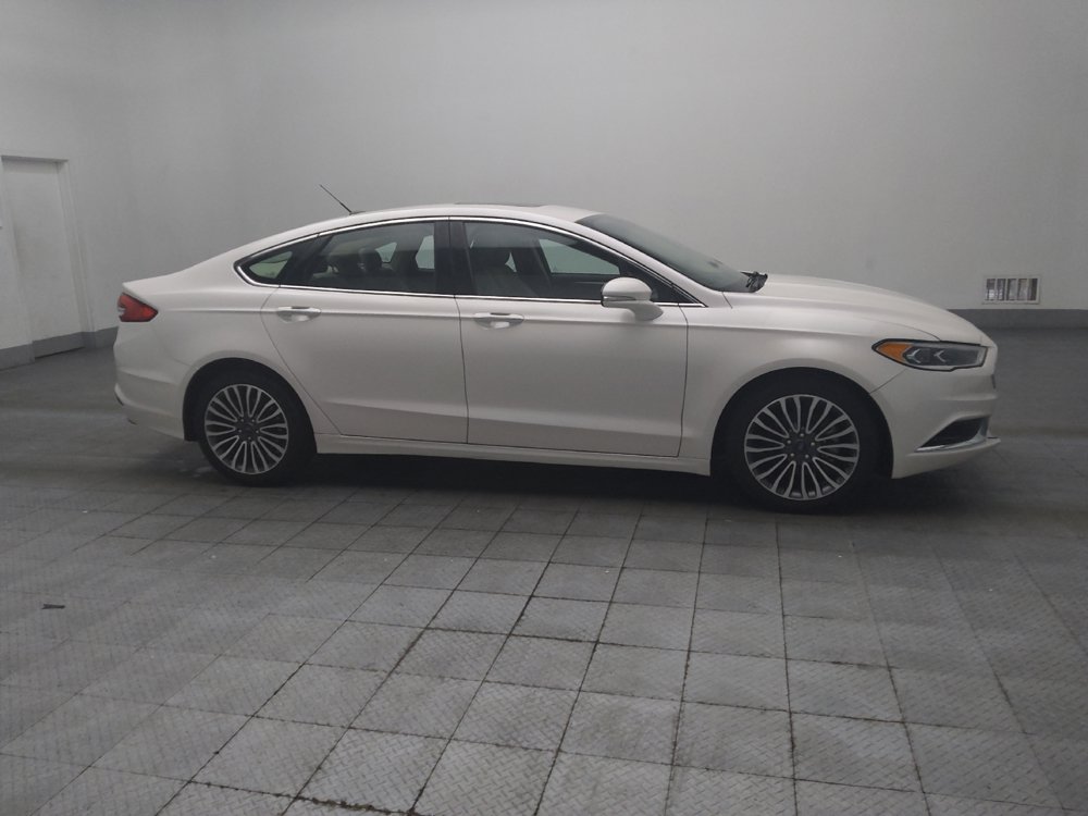Used 2018 Ford Fusion SE w/ Fusion SE Technology Package FWD image 11