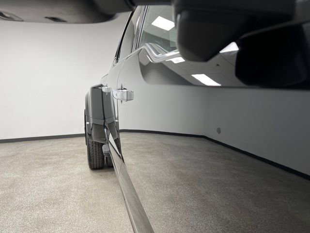 Used 2024 Ford F350 Platinum image 13