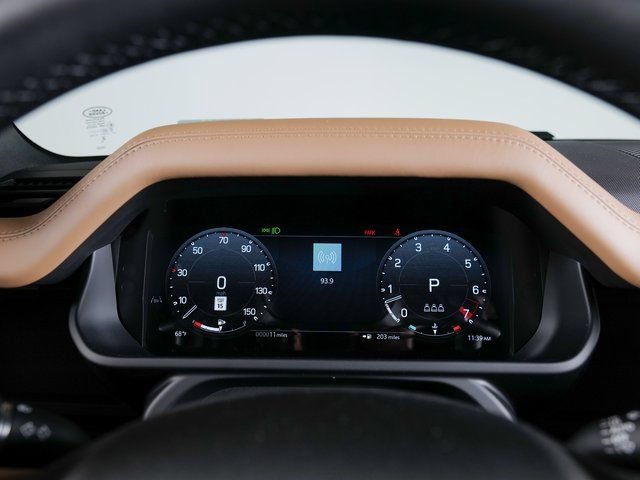 New 2026 Land Rover Defender 110 X-Dynamic SE AWD/4WD image 18