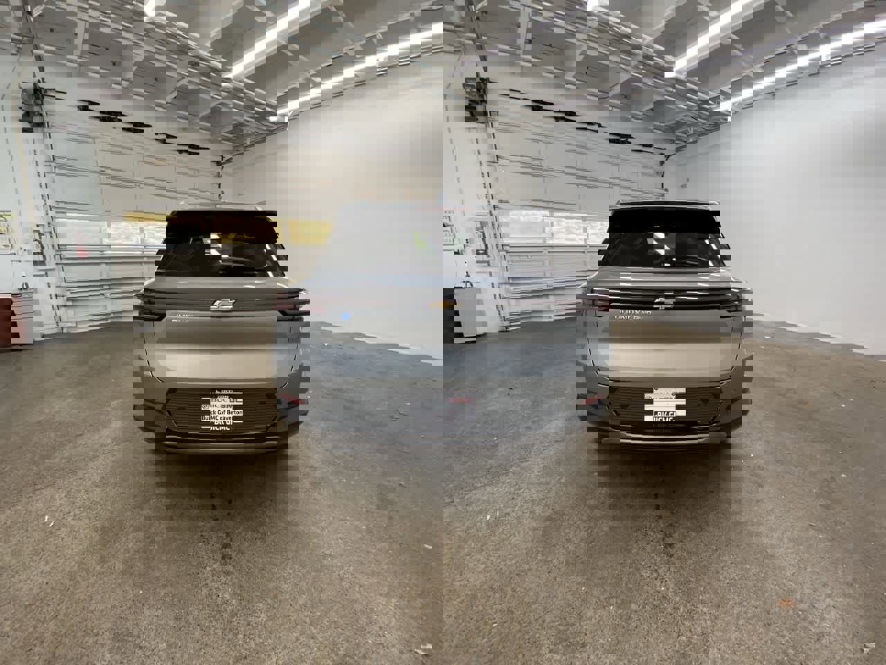 Used 2024 Chevrolet Equinox EV LT image 5