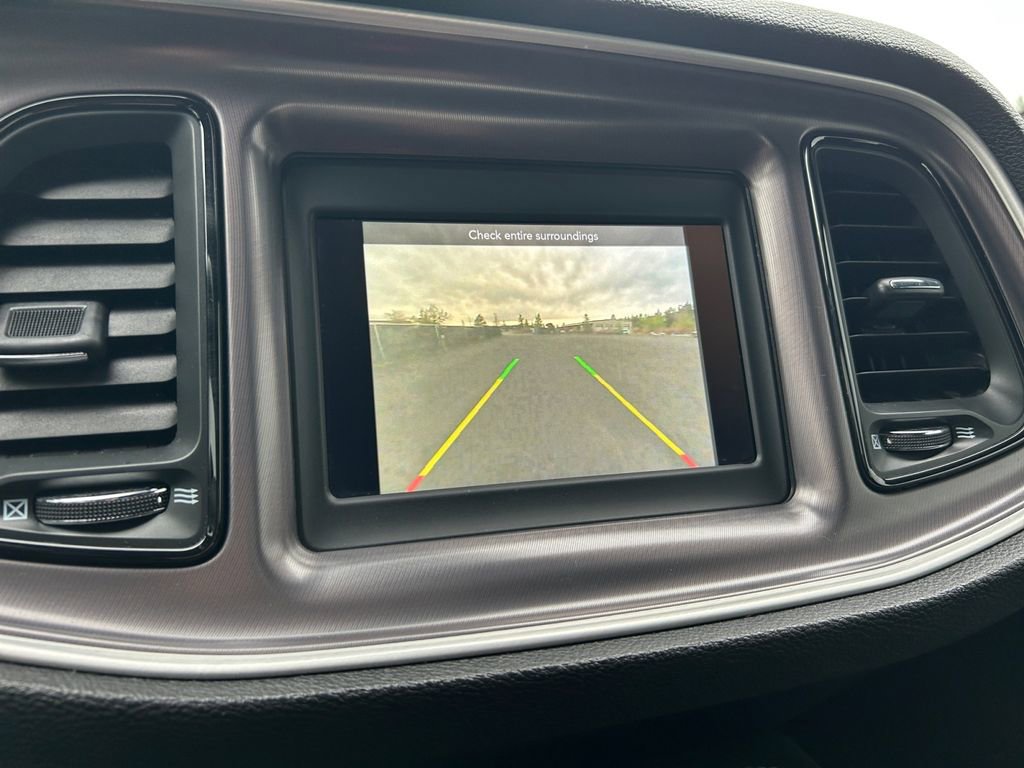 Used 2021 Dodge Challenger SXT w/ Driver Convenience Group RWD image 17