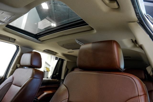 Used 2019 Chevrolet Tahoe Premier RWD image 6