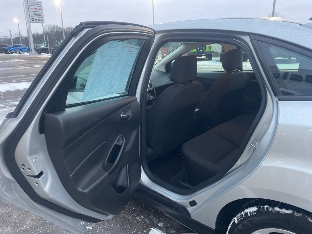 Used 2018 Ford Focus SE image 14