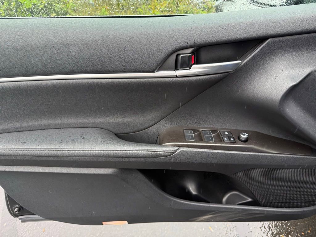 Used 2024 Toyota Camry XSE w/ Navigation Package FWD image 13