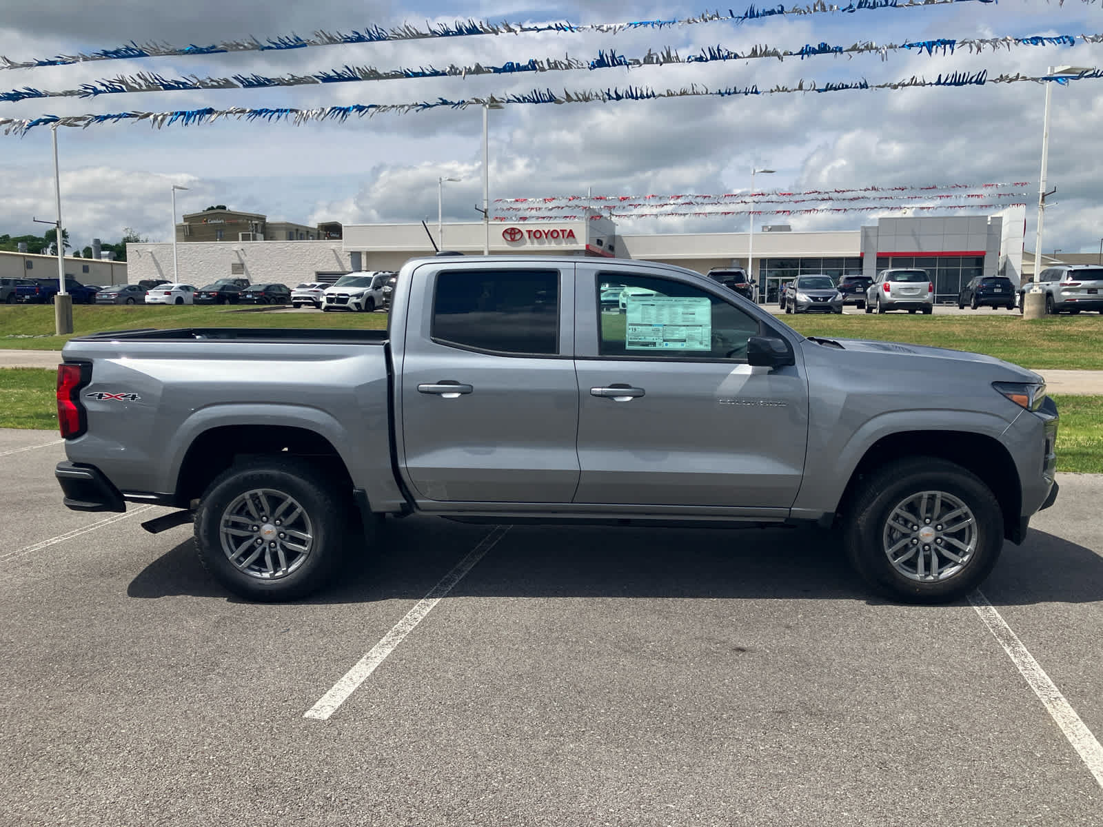 New 2026 Chevrolet Colorado LT AWD/4WD image 8